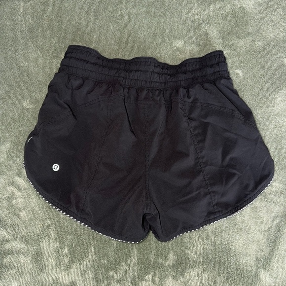 Lululemon Reversible Athletic Shorts - Picture 2 of 6